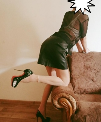 💋 Если ты хочешь окунуться в мир наслаждений и страсти, я готова сделать все, чтобы ты остался доволен. 🌟🔥 Мои услуги предлагают тебе массу удовольствия и экстаза, которые ты не сможешь забыть. 💦😏 Я умею разнообразить нашу встречу, заботлюсь о комфорте и желаниях каждого гостя. Уверена, что наши встречи будут магическими. 💫💫 Заходи на страницу, чтобы увидеть мои чарующие фото и прочитать отзывы обо мне. Запиши мой номер и встречайся со мной в Москве. Уверяю, что я оправдаю все твои ожидания. 🔞🔞 До скорой встречи, мой дорогой! 😘 Надежда